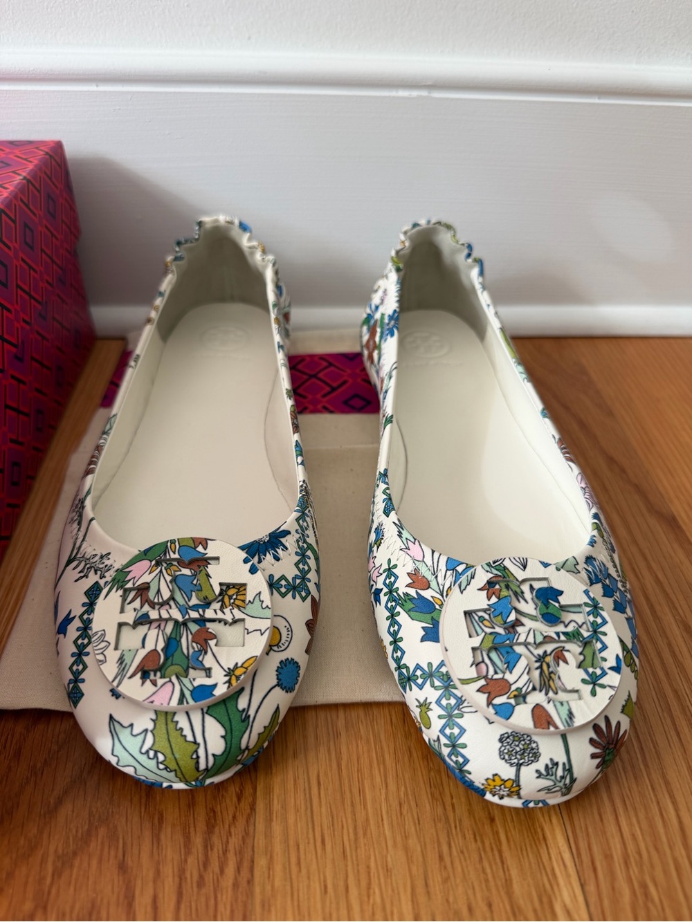 Tory Burch Printed Leather Ballet Flats - Picture 2 of 5
